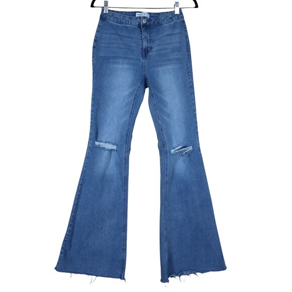 Vanilla Star Womens Seam Back Flare Jeans Size 26 Light Wash Distressed Raw Hem - Picture 1 of 12